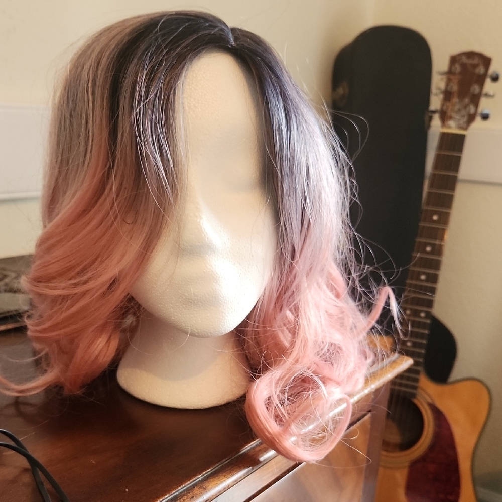 Vibrant Pink Hair Extension Wig for a Bold Look